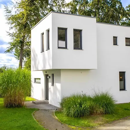 Hébergement de vacances Strandhaus Bernsteinsammler Sellin (Rugen)