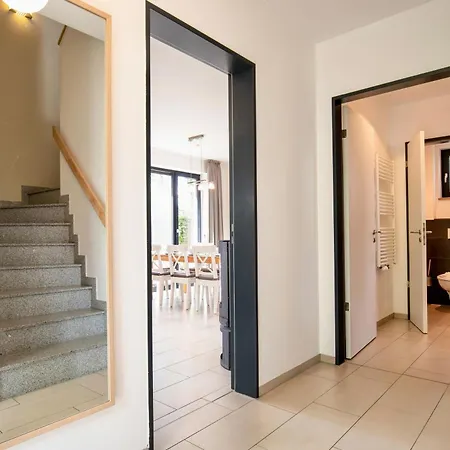 別荘 Strandhaus Bernsteinsammler ゼリン