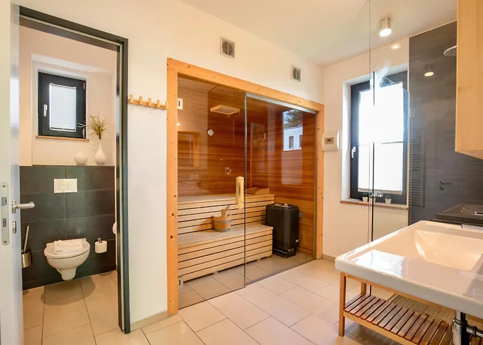 Holiday home Strandhaus Bernsteinsammler Sellin (Rugen)